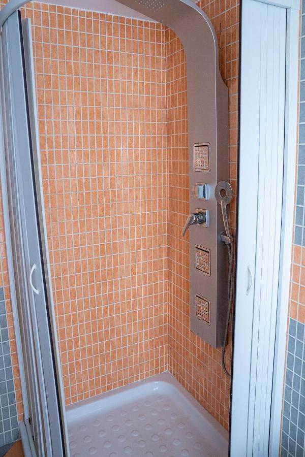 Attic A31 Apartament Rooftop Deluxe Santa Maria Capua Vetere Dış mekan fotoğraf