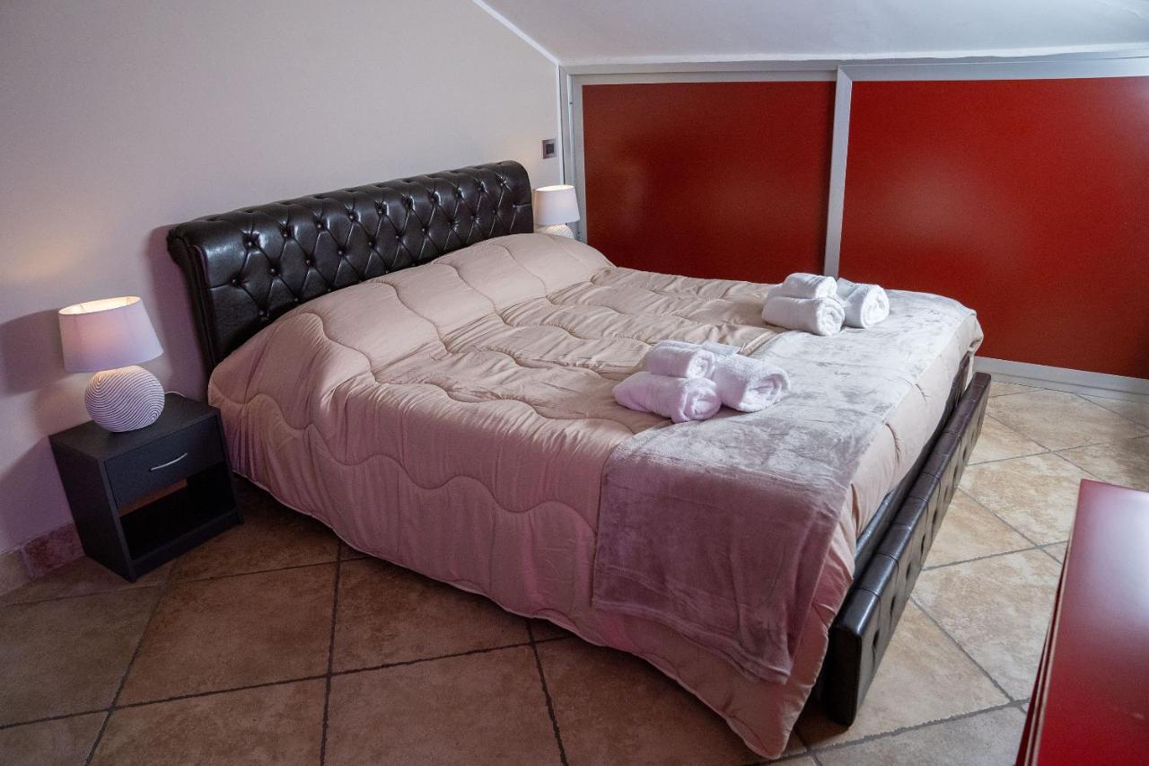 Attic A31 Apartament Rooftop Deluxe Santa Maria Capua Vetere Dış mekan fotoğraf