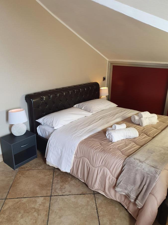 Attic A31 Apartament Rooftop Deluxe Santa Maria Capua Vetere Dış mekan fotoğraf